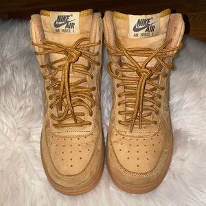 Nike High Top Air Force 1